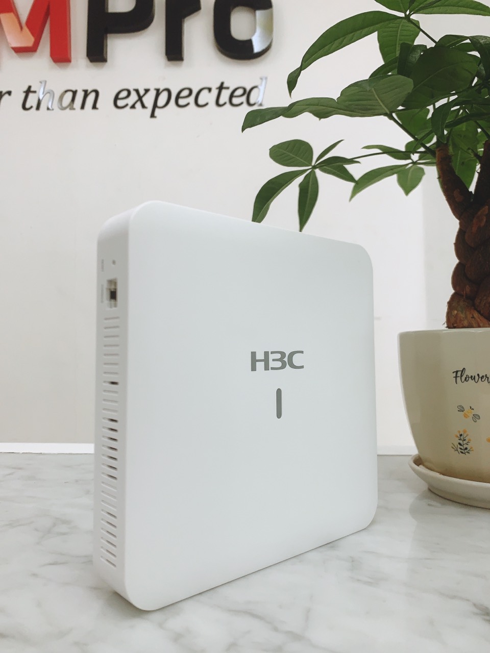 Bộ Phát WiFi 6 H3C EWP-WA6120 Chính Hãng, Bảo Hành 5 Năm | NetworkPro
