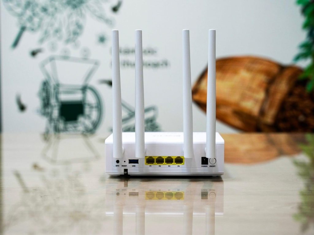Sample Router Hn1100 Router WiFi DrayTek Vigor1100ax Chính Hãng, Giá Rẻ Nhất